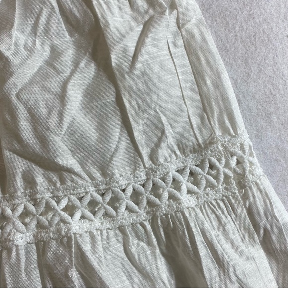 White Flowy Dress Short Sleeve Midi Dress Med size dress NWT - Picture 4 of 10